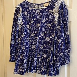 Universal Thread Top